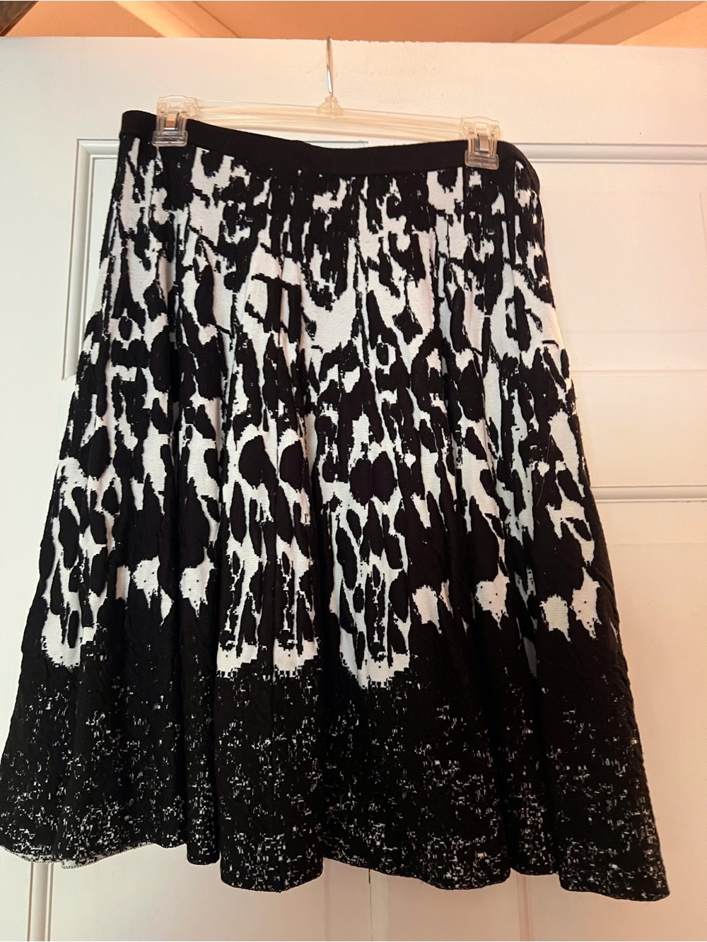 Women’s Black & White Printed A-Line Skirt